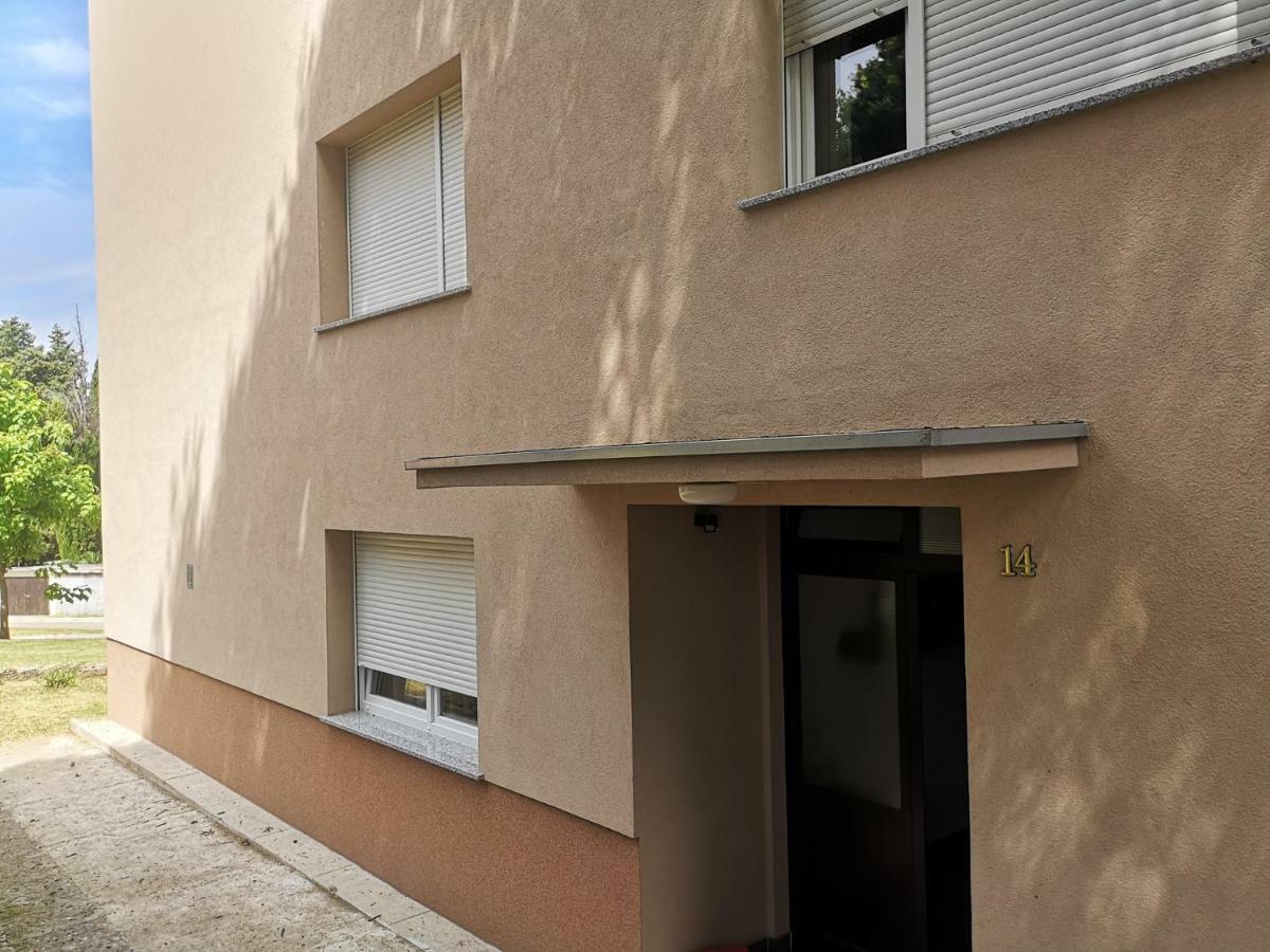 Lena Appartement Pula